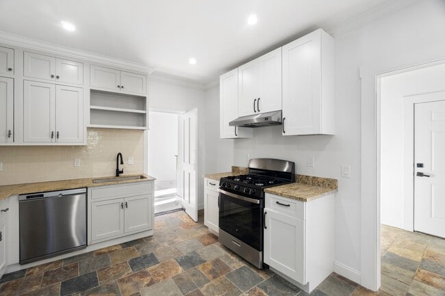 Photo - 54 Trumbull St Unit 54-1