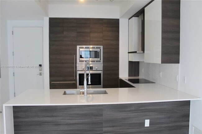 Photo - 301 Altara Ave Unidad UPH1001