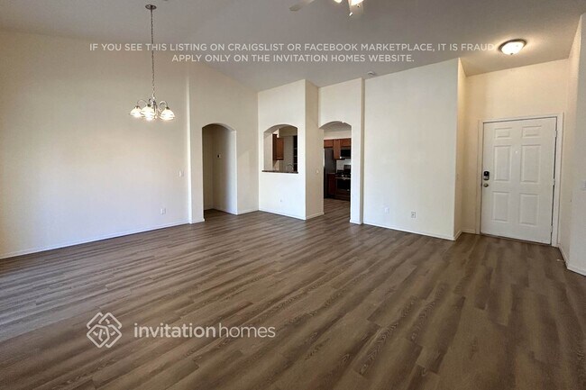 Photo - 16090 W Maricopa St