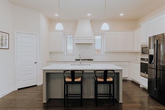 Photo - 989 Sprangletop St