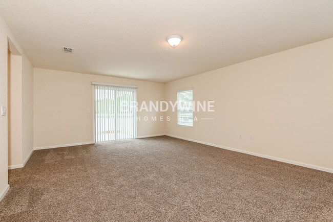Photo - 250 Falcon Ridge Rd
