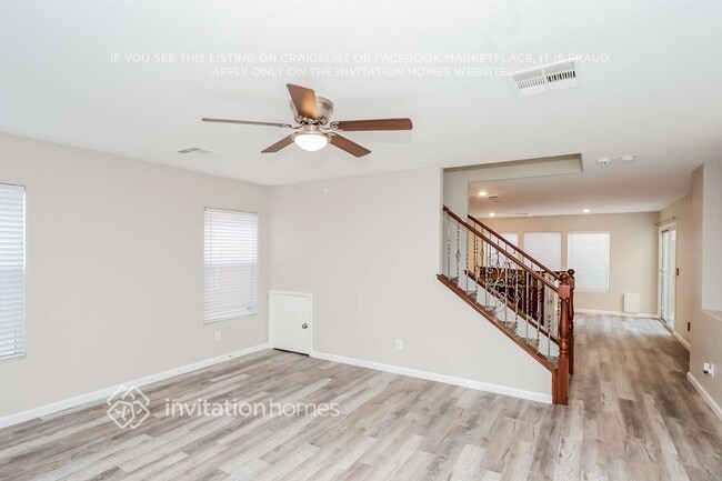 Photo - 663 Haunts Walk Ave