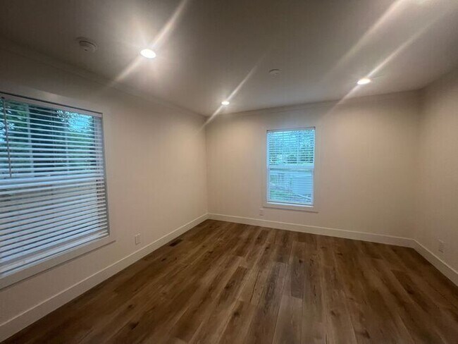 Photo - Coming Soon! Newly built 2024 mobile home, 1 BR, all lvp flooring, stainless steel appliances