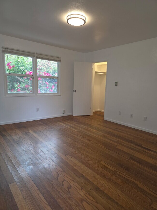 710 Washington Ave Unit 710