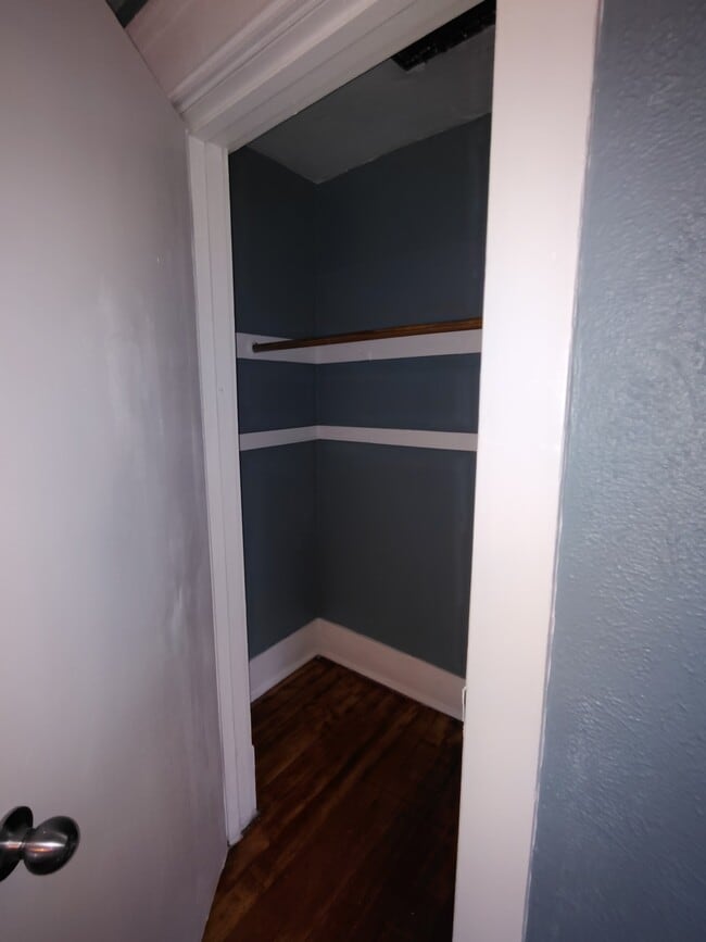 Photo - 1128 Portage Ave Unit Sharehome 1 bdrm/priv 1ba