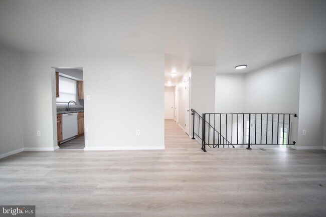 Photo - 11209 Caroline Ave