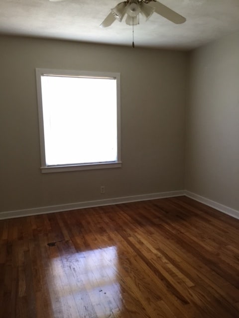 Photo - Midtown 2/1 Garage