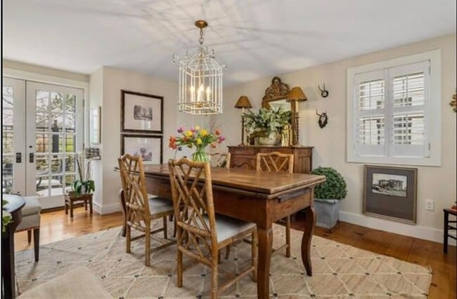 Photo - 16 Wentworth Rd