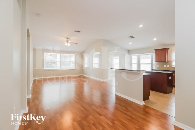 Photo - 18416 Cypress Bay Pkwy