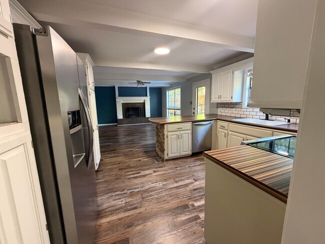 Photo - Discover this spacious 4-bedroom, 2.5-bathroom home in Russellville, AR