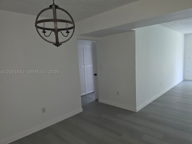 7300 NW 17th St Unit 408