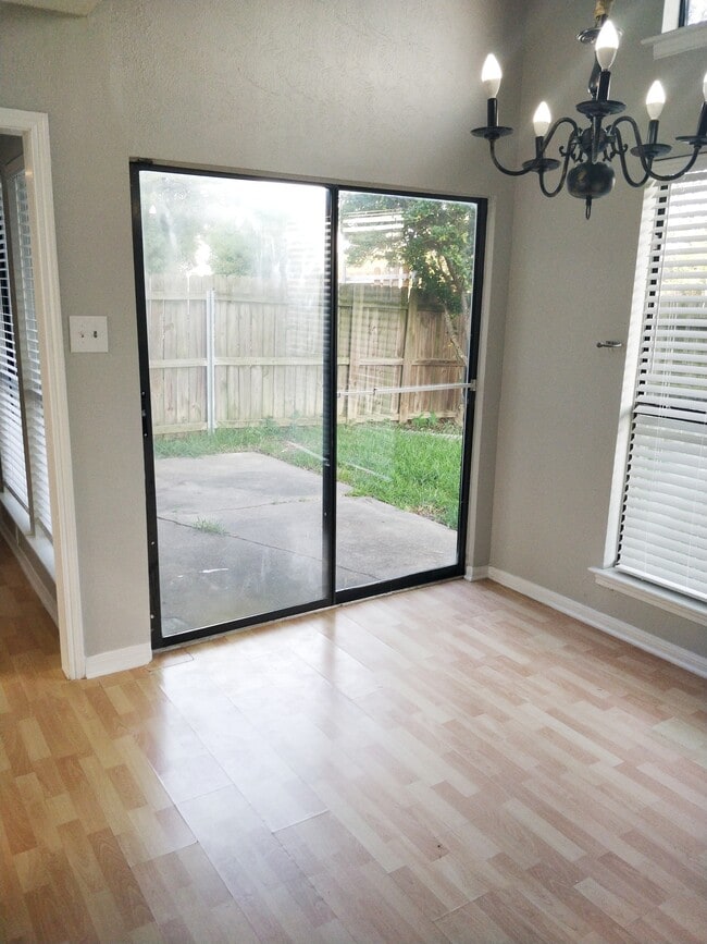 Photo - 828 Via Madonna