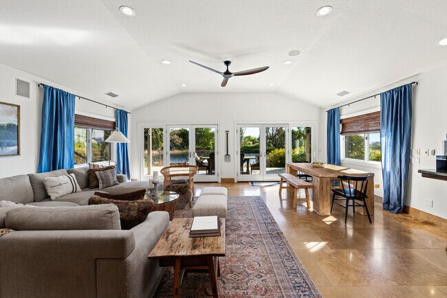 Photo - 3740 Roblar Ave