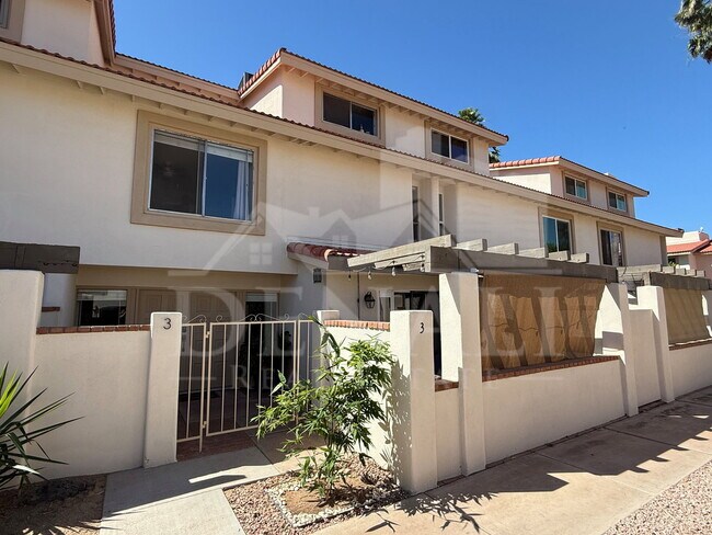 Building Photo - 7920 E Arlington Rd