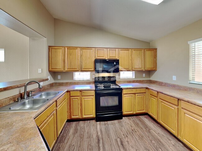 Photo - 2653 W Sunset Way