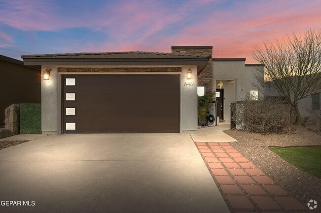 Building Photo - 6461 Tama St Rental