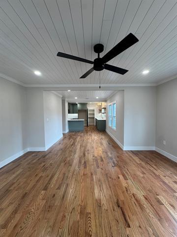 Photo - 911 N Spring St