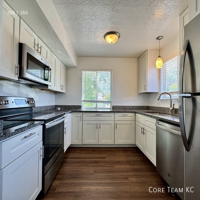 Photo - 4420 Jarboe St
