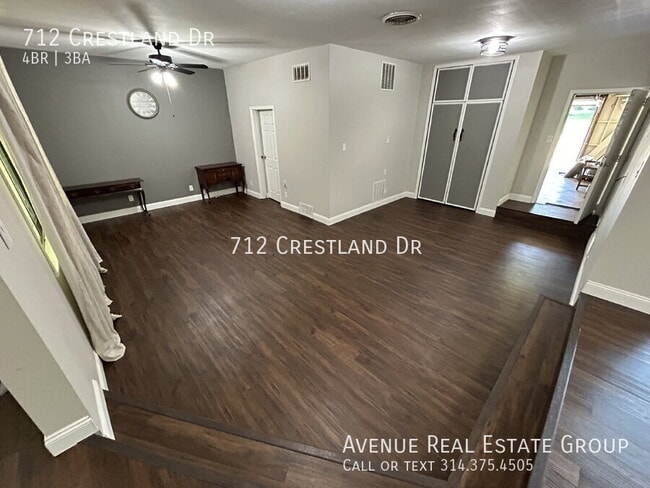 Photo - 712 Crestland Dr