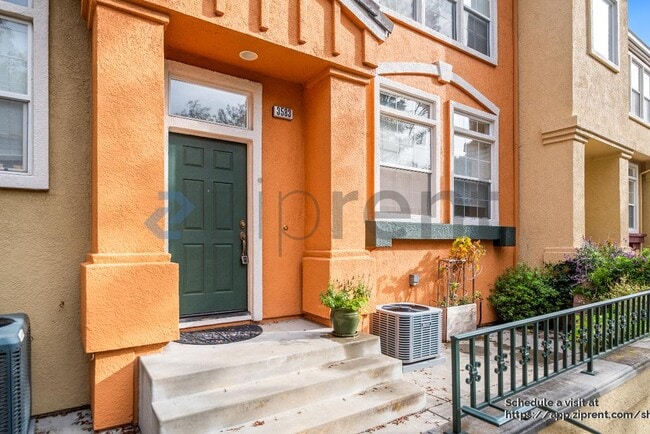 Photo - 3583 Madison Common