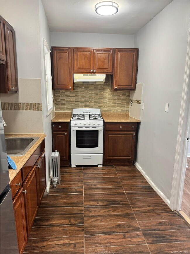 Photo - 197-13 Jamaica Ave Unit A