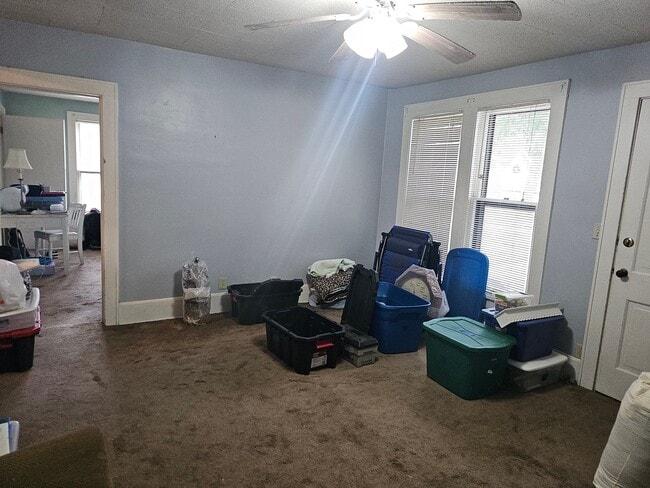 Photo - W379N5686 N Lake Rd Unidad Apt 4