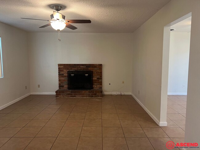 Photo - Charming 3-Bedroom Home with Spacious Layout in Northeast Bakersfield