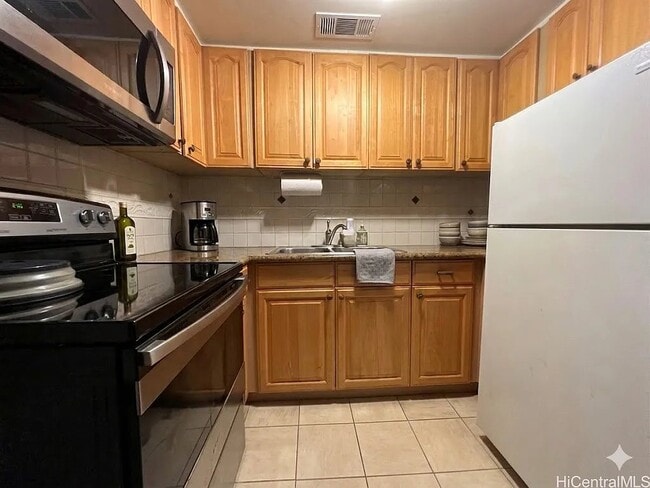 Photo - 225 Queen St Unit 14A