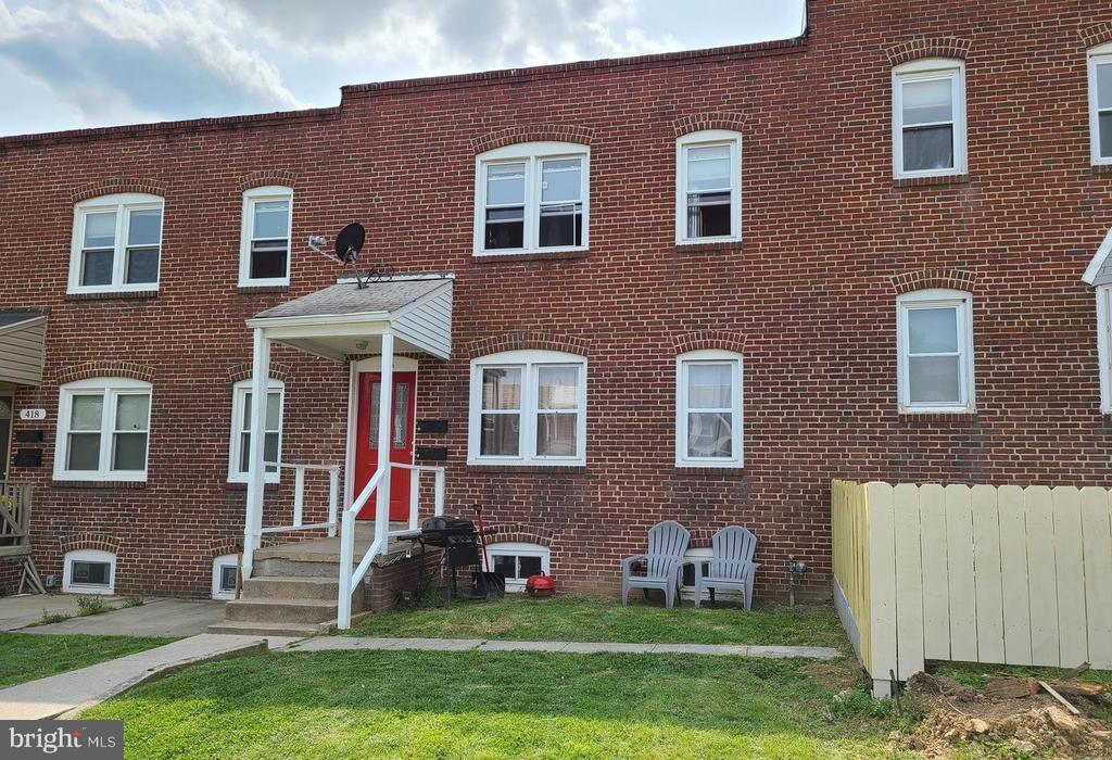 Photo - 416 Hornel St