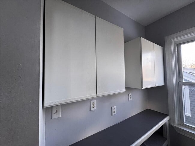 Photo - 72 Courtland St