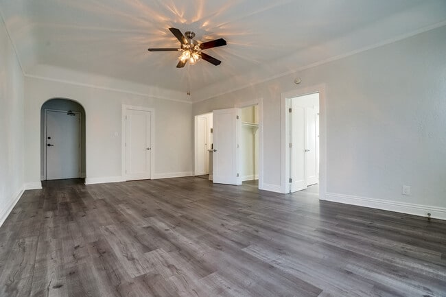 Photo - Westmoreland