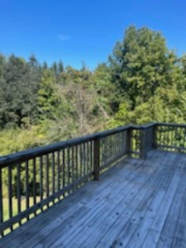 Photo - Three Bedroom two and half bath townhome in Cross Lanes