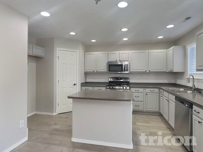 Photo - 10220 Nacimiento St NW