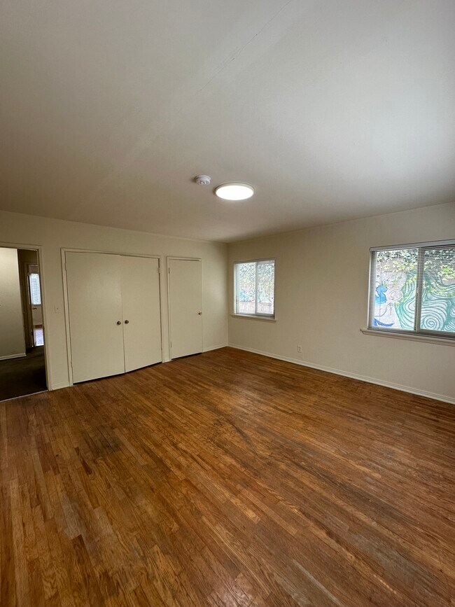 Photo - 548 Kelton Ave Unit 552.5