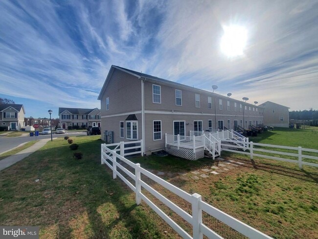 Photo - 89 Bay Hill Ln