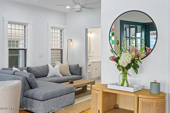 Photo - 7 Embury Ave