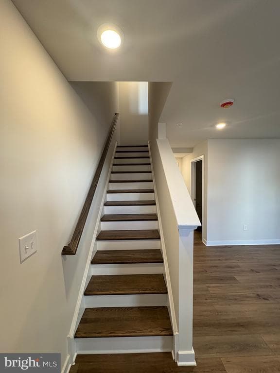 Photo - 25 Atkins Dr