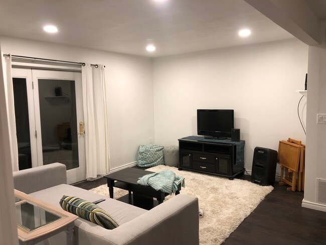 Photo - 7650 Aster Cir