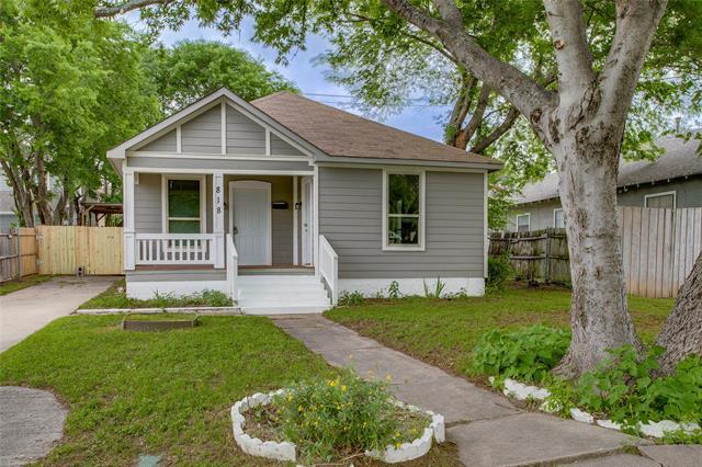 Photo - 818 E Woodin Blvd