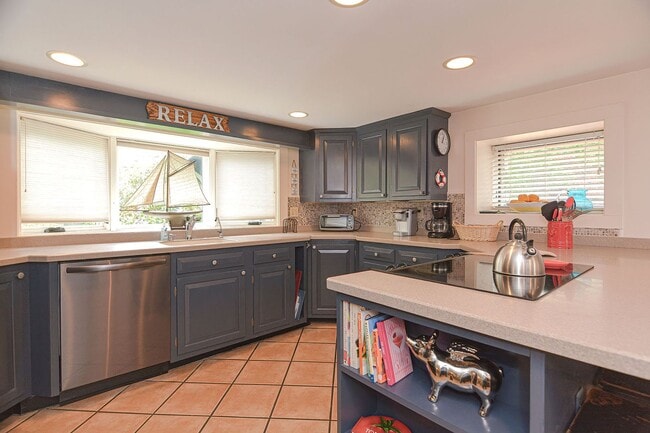 Photo - Granite Pier Unit Granite Pier