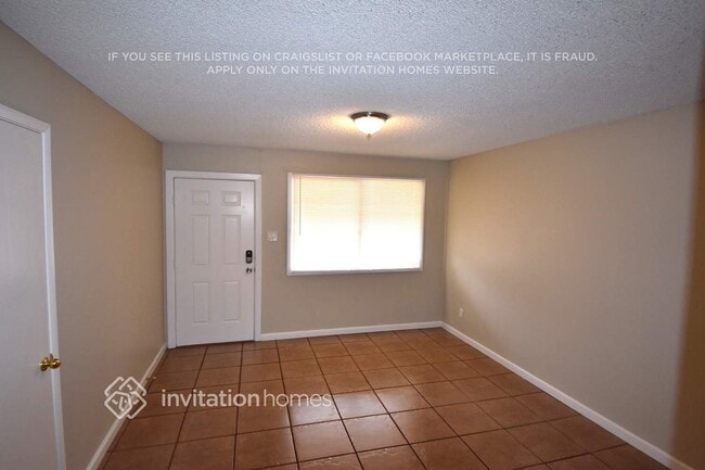 Photo - 8233 W Indianola Ave