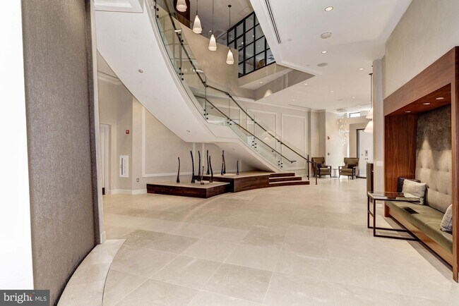 Photo - 7171 Woodmont Ave Unit 806