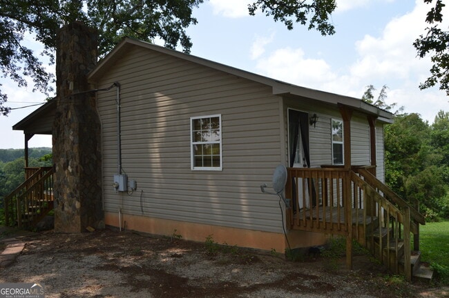 Building Photo - 2200 Price