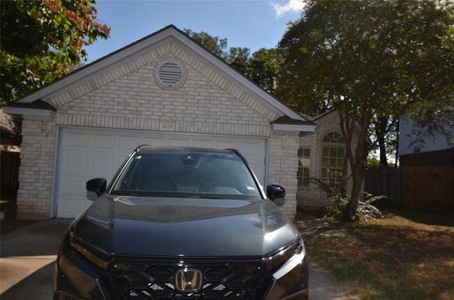 Building Photo - 4729 Castleman Dr