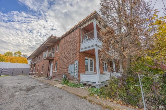 Photo - 2253 Niagara St Apartamento