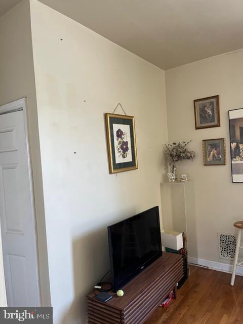 Photo - 1121 S 13th St Unit 2ND FLOOR