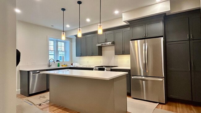 Photo - 10 Dwight St Unidad 2