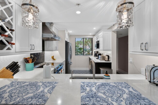 Photo - 2401 Marina Isle Way Unit 105