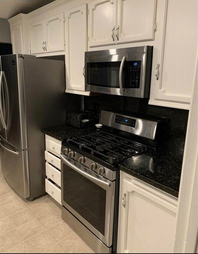 Photo - 5250 Riverlake Rd