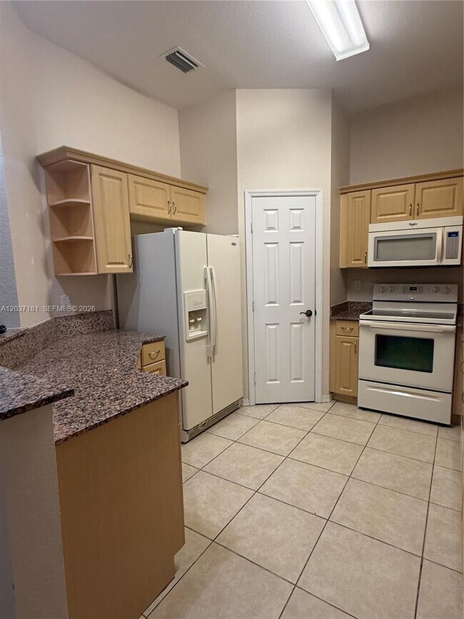 1657 SE 23rd Way